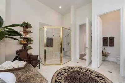 8535 Bellagio Dr, Naples, FL 34114 - Photo 16