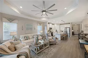 2322 Marquesa Cir, Naples, FL 34112 - Photo 8
