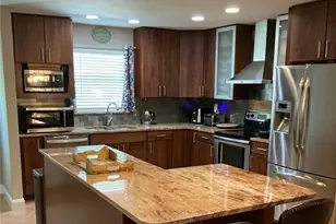 882 Bluebird St, Naples, FL 34104 - Photo 1