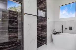 1809 Monroe Ave, Lehigh Acres, FL 33972 - Photo 22