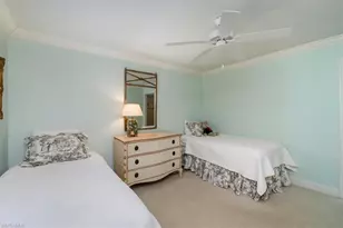 102 Clubhouse Dr, Naples, FL 34105 - Photo 18