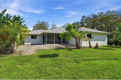 391 8th St SE, Naples, FL 34117 - Photo 36