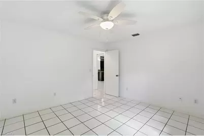 391 8th St SE, Naples, FL 34117 - Photo 18