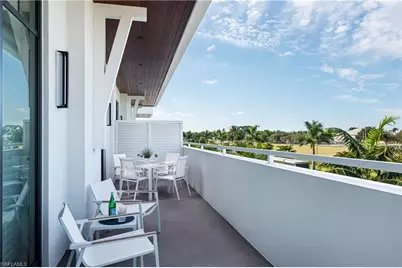 101 8th St S #202, Naples, FL 34102 - Photo 6