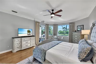 25011 Goldcrest Dr, Bonita Springs, FL 34134 - Photo 12