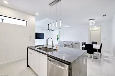 502 SW 25th Pl, Cape Coral, FL 33991 - Photo 26