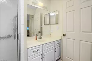 721 Landover Ct, Naples, FL 34104 - Photo 8