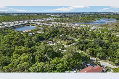 2650 Holly Ave, Naples, FL 34112 - Photo 20