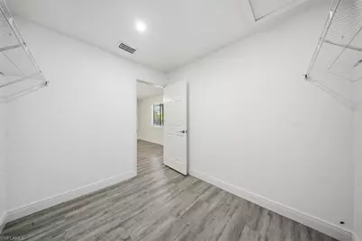 360 Desoto Blvd S, Naples, FL 34117 - Photo 18