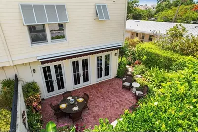 215 5th St S, Naples, FL 34102 - Photo 44