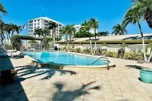 2750 Gulf Shore Blvd N, Naples, FL 34103 - Photo 26