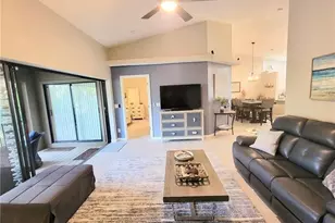 17611 Marco Island Ln, Fort Myers, FL 33908 - Photo 14