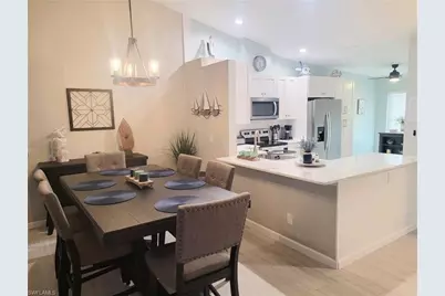 17611 Marco Island Ln, Fort Myers, FL 33908 - Photo 4