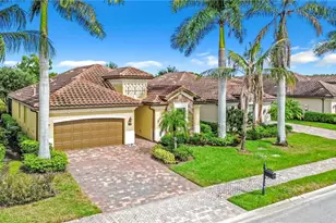 2834 Aviamar Cir, Naples, FL 34114 - Photo 2