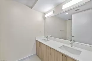 26589 Rosewood Pointe Dr, Bonita Springs, FL 34135 - Photo 10