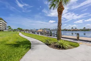 601 Seaview Ct, Marco Island, FL 34145 - Photo 28