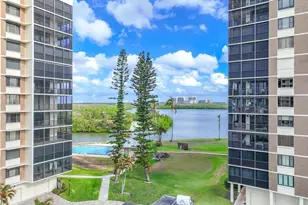 15 Bluebill Ave, Naples, FL 34108 - Photo 44