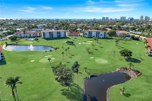 37 High Point Cir E, Naples, FL 34103 - Photo 34