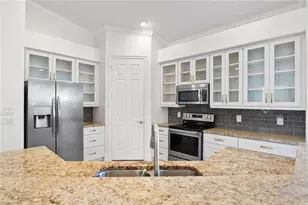 12512 Wildcat Cove Cir, Estero, FL 33928 - Photo 14