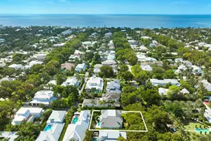 570 2nd Ave N, Naples, FL 34102 - Photo 40