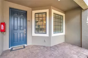 9385 Pocida Ct, Naples, FL 34119 - Photo 6