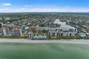 10573 Gulf Shore Dr, Naples, FL 34108 - Photo 36