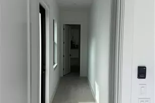 153 Everglades Blvd N, Naples, FL 34120 - Photo 2