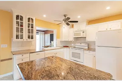 3375 Boca Ciega Dr, Naples, FL 34112 - Photo 6