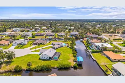 20640 Porthole Ct, Estero, FL 33928 - Photo 38