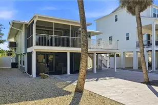 114 Lovers Ln, Fort Myers Beach, FL 33931 - Photo 38