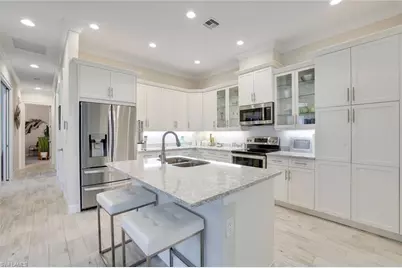 5831 Haiti Dr, Naples, FL 34113 - Photo 4