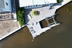 17831 Eglantine Ln, Fort Myers Beach, FL 33931 - Photo 10