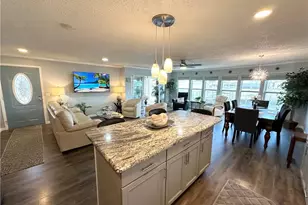 17831 Eglantine Ln, Fort Myers Beach, FL 33931 - Photo 12