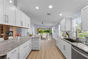 5785 Drummond Way, Naples, FL 34119 - Photo 4