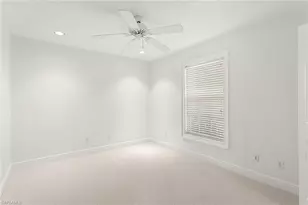 70 Fountain Cir, Naples, FL 34119 - Photo 14