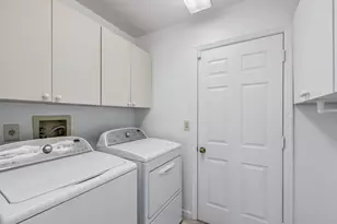 10391 Quail Crown Dr, Naples, FL 34119 - Photo 8