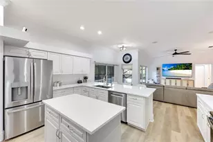 7500 Woodland Bend Cir, Fort Myers, FL 33912 - Photo 12