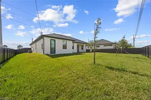 209 Kismet Pkwy E, Cape Coral, FL 33909 - Photo 30