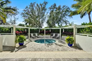 6825 Grenadier Blvd, Naples, FL 34108 - Photo 16