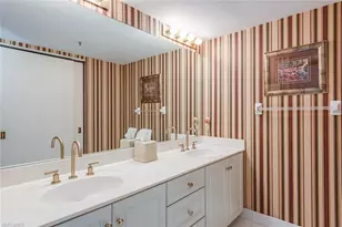 6825 Grenadier Blvd, Naples, FL 34108 - Photo 10