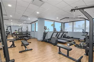 4005 Gulf Shore Blvd N, Naples, FL 34103 - Photo 22