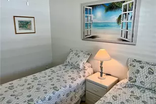 484 Belina Dr, Naples, FL 34104 - Photo 16