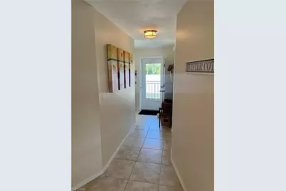 484 Belina Dr #6, Naples, FL 34104 - Photo 4