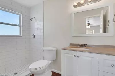 1402 NE 3rd Ave, Cape Coral, FL 33909 - Photo 12