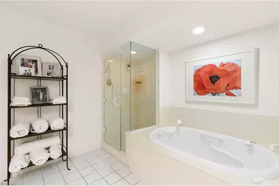 112 Wilderness Dr #123, Naples, FL 34105 - Photo 18