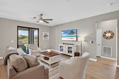 13826 Hunter Oak Dr, Fort Myers, FL 33913 - Photo 4