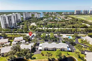 651 Wiggins Lake Dr, Naples, FL 34110 - Photo 36