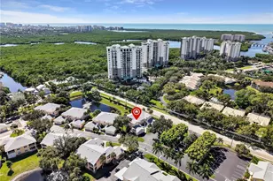 651 Wiggins Lake Dr, Naples, FL 34110 - Photo 34