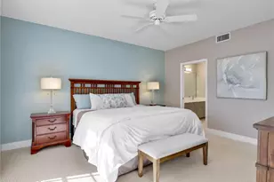 651 Wiggins Lake Dr, Naples, FL 34110 - Photo 24