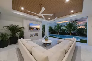 493 8th Ave S, Naples, FL 34102 - Photo 4